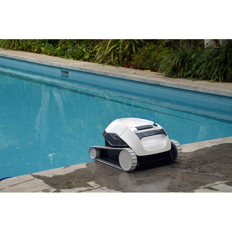 Robot curatare piscina Dolphin E10